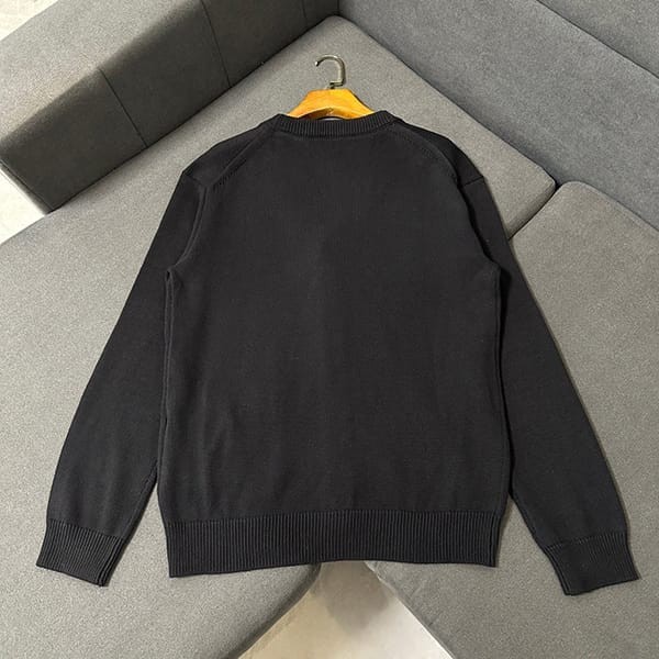 Super cheap price! Prada logo wool cardigan knit V-neck fake puq43640