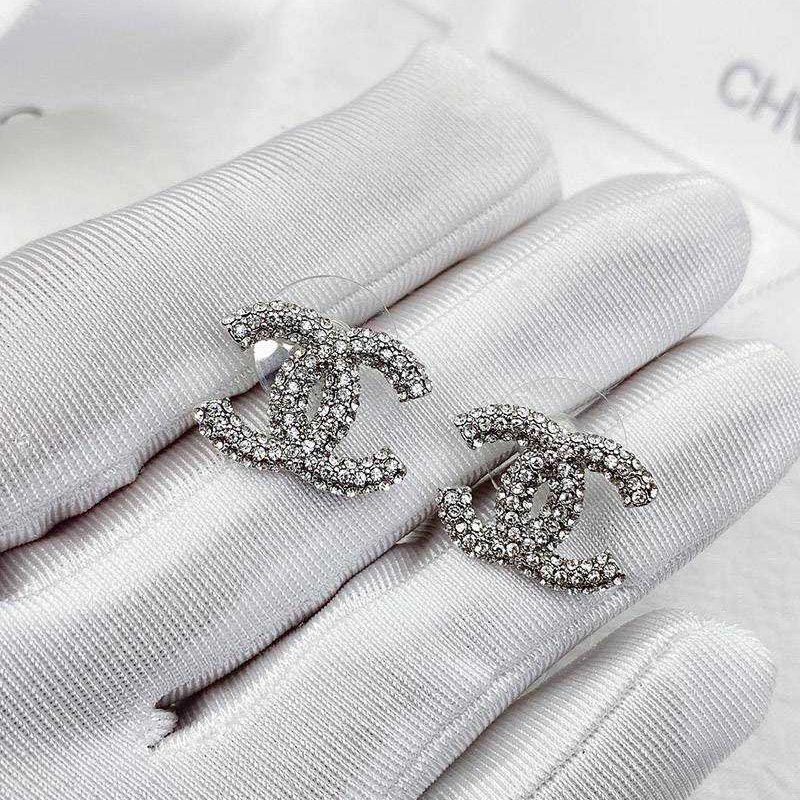 Very popular: Chanel CC logo earrings replica shv56506