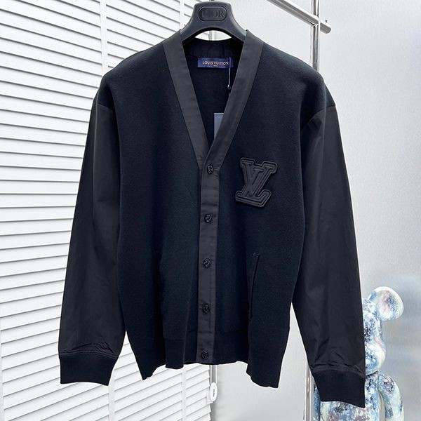 Classic and popular Louis Vuitton cardigan replica vug07832