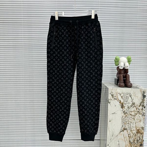 Louis Vuitton Monogram Sweatpants Replica New Hard to Find vum76957