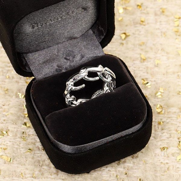 The latest and fashionable Tiffany Infinity Band Ring Tim26195