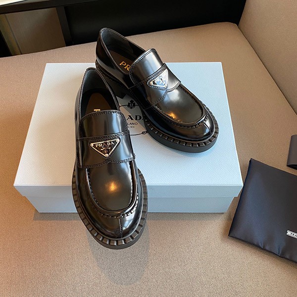 Attention ★ Prada Replica Chocolate Brushed Leather Loafers 1D246M
