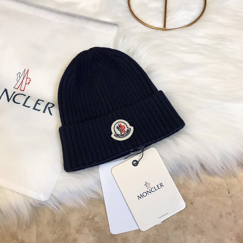 Extremely rare! Moncler copy ribbed beanie with logo patch knit hat mod90723