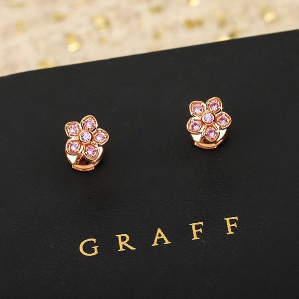 Graff Pavé Diamond Fake Stud Earrings gue74432