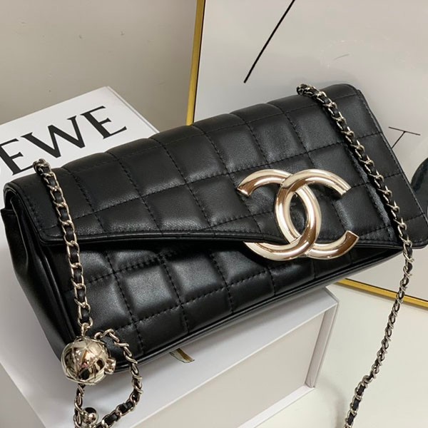 Chanel Chain Shoulder Bag Replica CC Chain shh79836