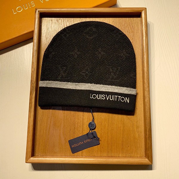 [Safe and secure in Japan] Louis Vuitton Replica Bonnet Monogram Knitted Hat Beanie M73469
