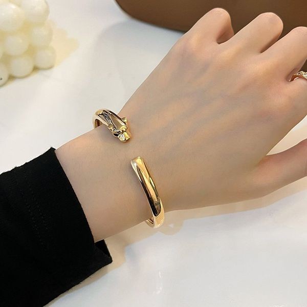 Very popular!! New color Cartier Panthere de Bracelet Super Copy kar65030