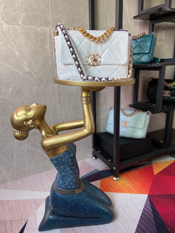 No customs duties Chanel flap bag replica shoulder bag white shl88494 No customs duties Chanel flap bag replica shoulder bag white shl88494