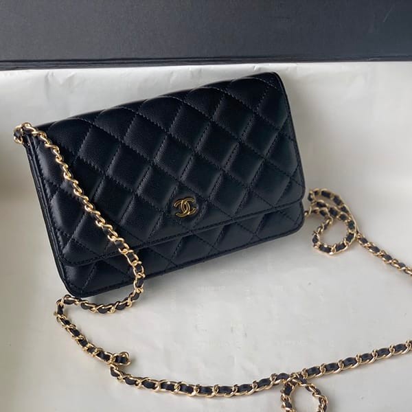 Best Price Chanel Replica Caviar Skin Shoulder Bag SHV35953 Best Price Chanel Replica Caviar Skin Shoulder Bag SHV35953