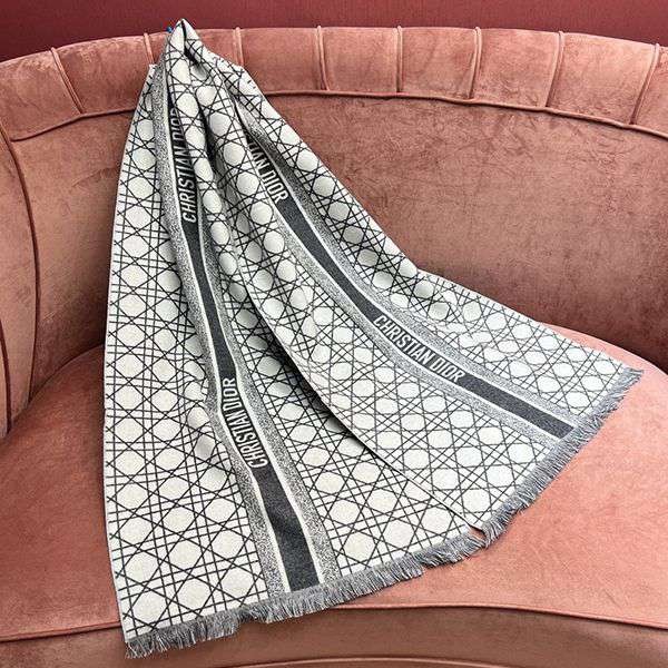 Very popular all over the world? Dior CANNAGE scarf N grade den75850 Very popular all over the world? Dior CANNAGE scarf N grade den75850