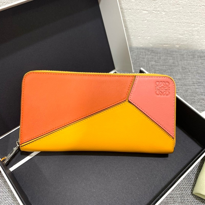 Very popular!! New color Loewe wallet puzzle fake round zip wallet loj45145