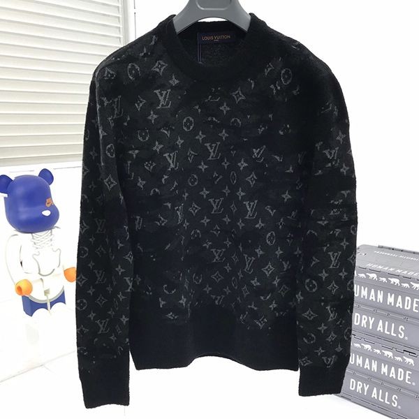 Louis Vuitton Monogram Knit Trainer Replica vuo39591, popular all over the world