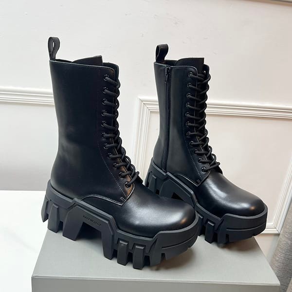 Immediate shipping Balenciaga replica Bulldozer lace-up boots 671554WBCQ01000