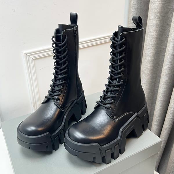 Immediate shipping Balenciaga replica Bulldozer lace-up boots 671554WBCQ01000