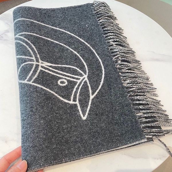 Your winter companion! Hermes cashmere scarf, grade N Entrelac Equestre erz58601