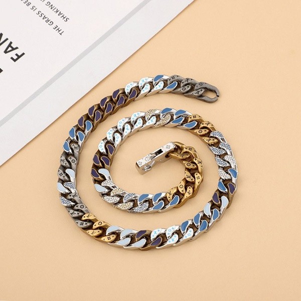 ☆Louis Vuitton☆ Collier Chain Links Fake Patches Strass Necklace vud74863 ☆Louis Vuitton☆ Collier Chain Links Fake Patches Strass Necklace vud74863