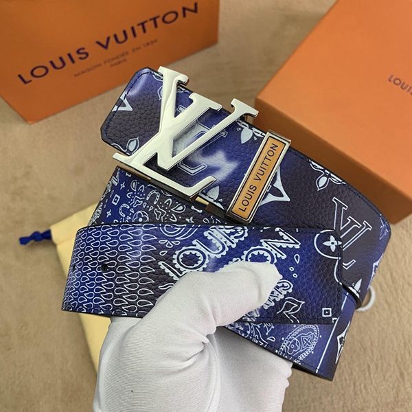 Love at first sight?? Louis Vuitton Initial 40MM Reversible Belt Fake M0513U