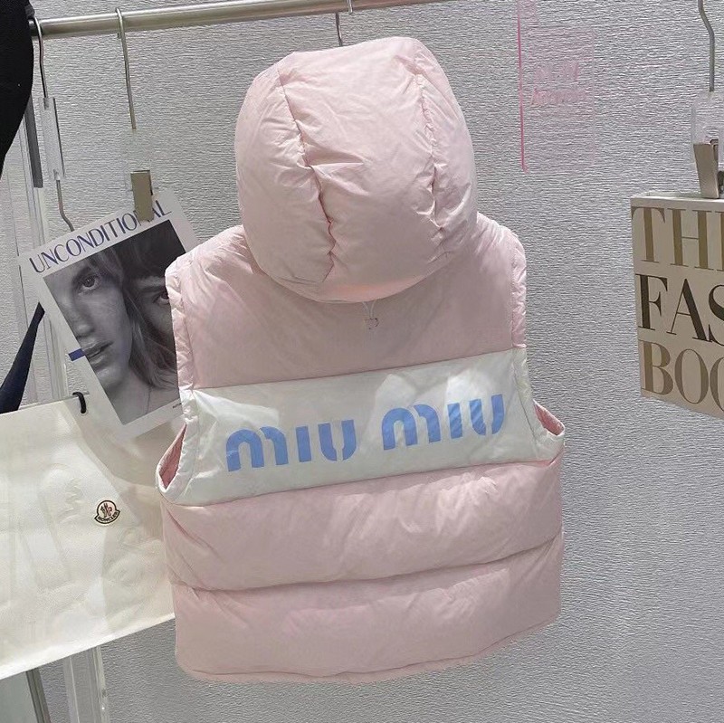 Classic ★ Miu Miu Down Jacket Replica ★ Nylon myl00488 Classic ★ Miu Miu Down Jacket Replica ★ Nylon myl00488