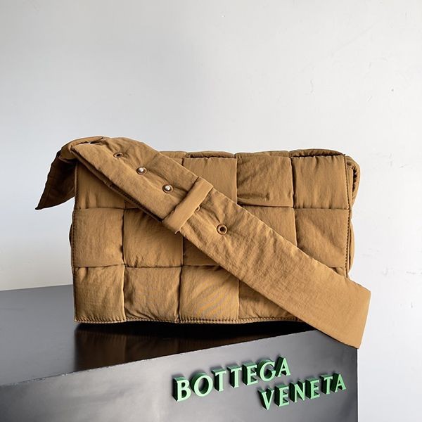 High quality? Bottega Veneta nylon shoulder bag fake boi09636