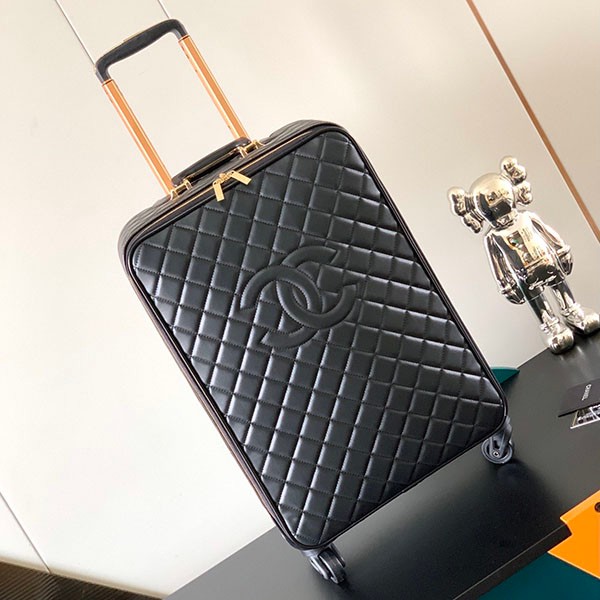 Chanel Coco Leather Matelasse Travel Carry Case Replica shi90475