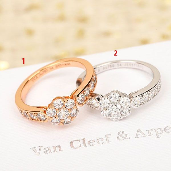 Van Cleef & Arpels Fleurette Ring Replica 18K Diamond van01865