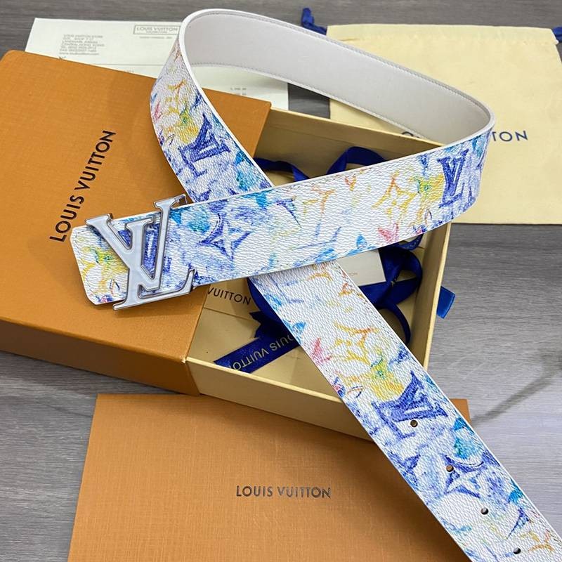★Japan!! Popular! Louis Vuitton Replica Santur LV Initial 40MM Reversible Belt vum57716
