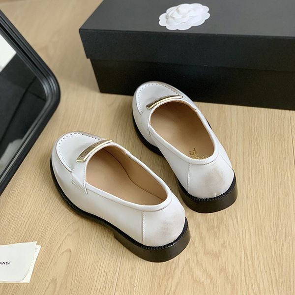 Attention ★ Chanel Loafers Turn Lock Replica sho96260