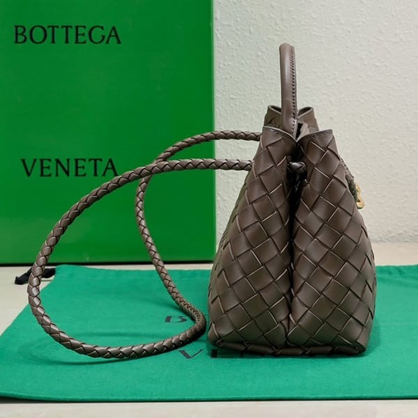 Free shipping Bottega Veneta replica small Andiamo bag bob27004