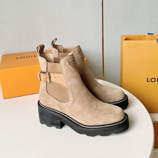 Louis Vuitton Bobur Line Ankle Boots vuo42104