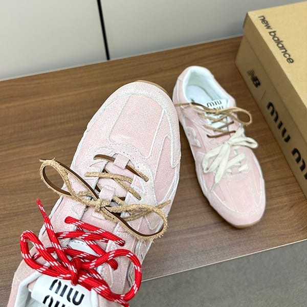I definitely want it! Miu Miu replica and New Balance collaboration ★ denim sneakers myu67015