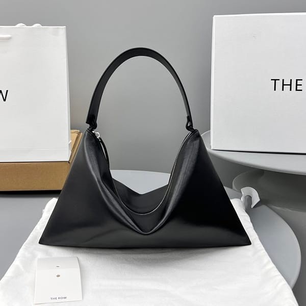 Love at first sight? [The Row Copy] Emy Leather Shoulder Bag in Nappa Calfskin zac82531