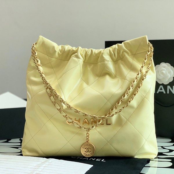 [Women's dream ☆] Chanel CC logo medium handbag replica shl00251