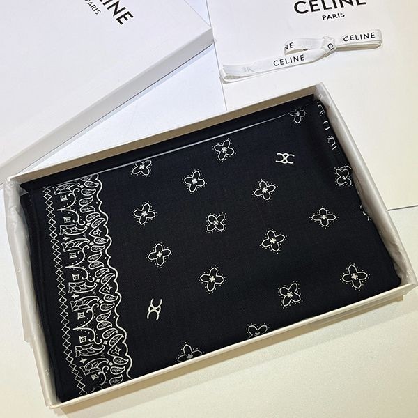 Perfect as a gift? Celine Cashmere Scarf Replica Cee68283