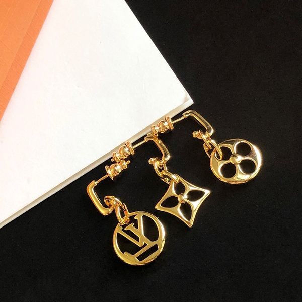Louis Vuitton Earrings Blooming Monogram vux06730