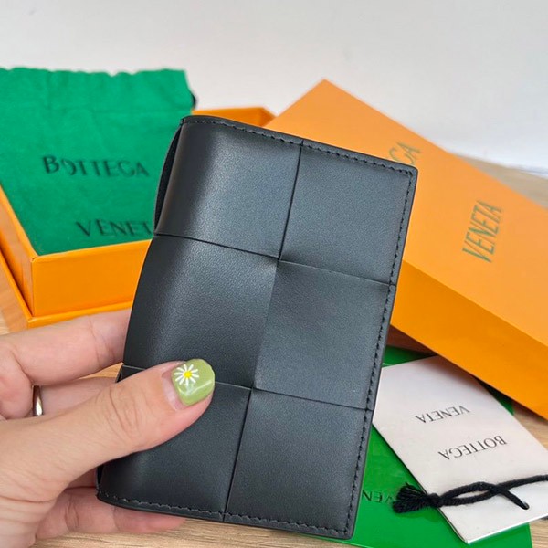 Sure to sell out: Bottega Veneta Flap Card Case, Black, Replica, 649602VBWD28803 Sure to sell out: Bottega Veneta Flap Card Case, Black, Replica, 649602VBWD28803