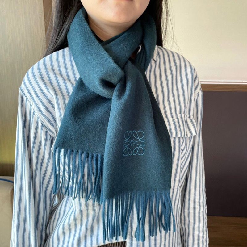 Very popular! Loewe copy cashmere scarf lom92313 Very popular! Loewe copy cashmere scarf lom92313