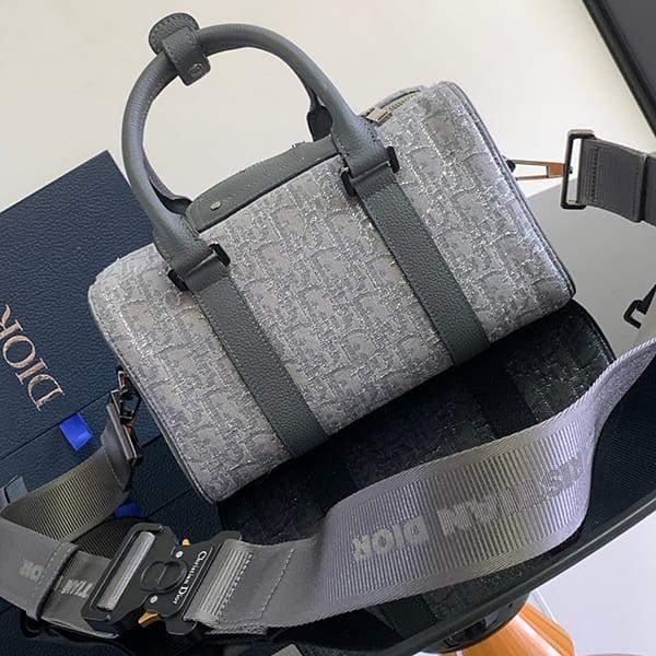 Very popular all over the world? Dior Oblique Lingotto 26 Bag Replica Ruthenium den63728