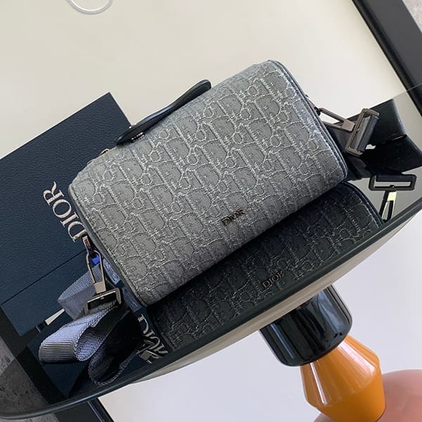 Attention ★ Dior Replica Oblique Lingotto 22 Bag Ruthenium dey65426