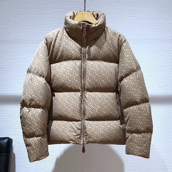 Recommended Burberry Replica Puffer Jacket Baw73900