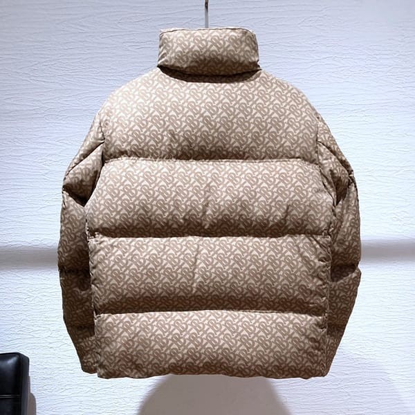 Recommended Burberry Replica Puffer Jacket Baw73900