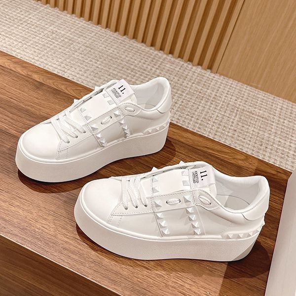 Immediate delivery Valentino platform studded sneakers fake Vuz42373
