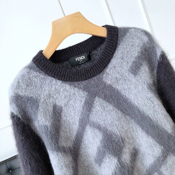 Must-have! Fendi fake mohair crew neck sweater★Unisex fem33841