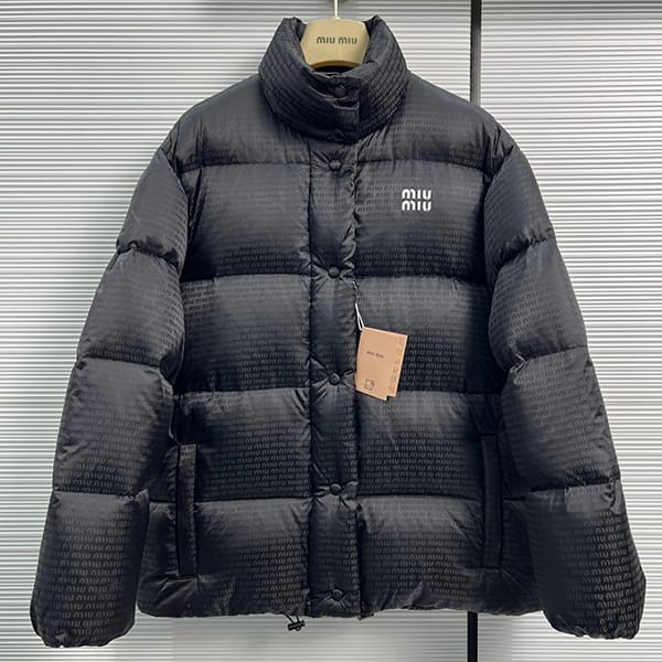 ★Safe and secure shipping with tracking Miu Miu replica nylon down jacket myn52604