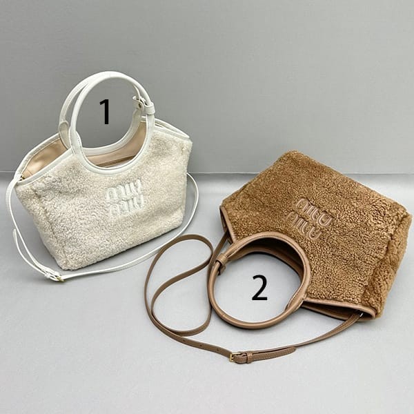Eye-catching colors Miu Miu replica sheep fur handbag shoulder bag ★ 2 colors mym04587