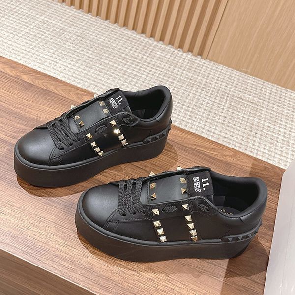 Valentino chunky sole studded sneakers replica Vul19736