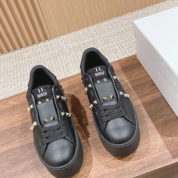 Valentino chunky sole studded sneakers replica Vul19736