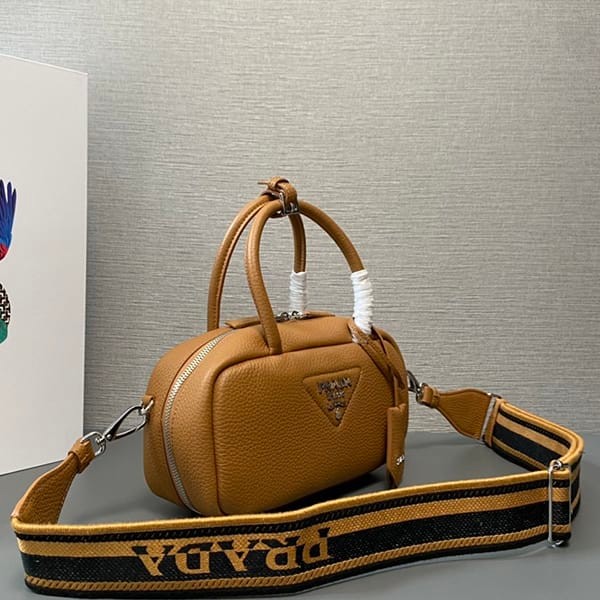 Nice Prada Replica Leather Top Handle Bag PUW58863
