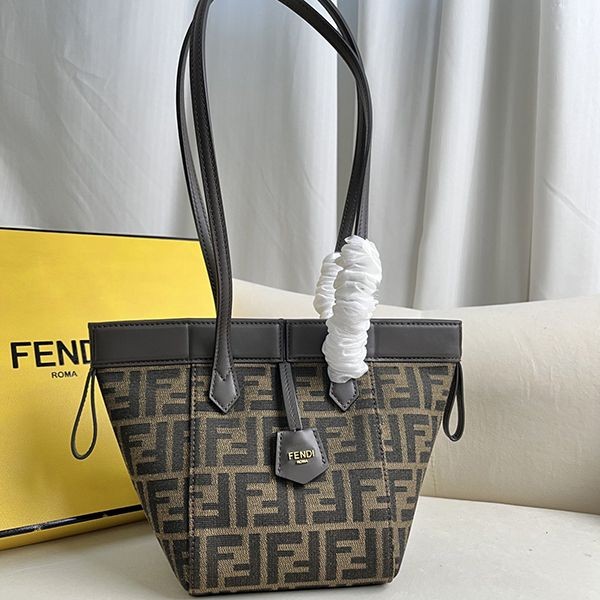Stylish? Fendi Origami Small Fake Full Grain Leather Bag fed38707