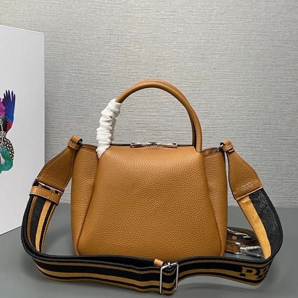 Cheapest price! Prada replica large leather handbag put52364