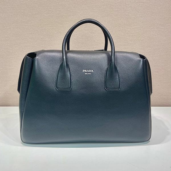 Immediate delivery: Prada copy Vitello Dino leather travel bag worn by Mei Nagano puj08857